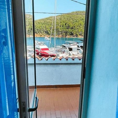 Guesthouse Porto เซรส ภายนอก รูปภาพ