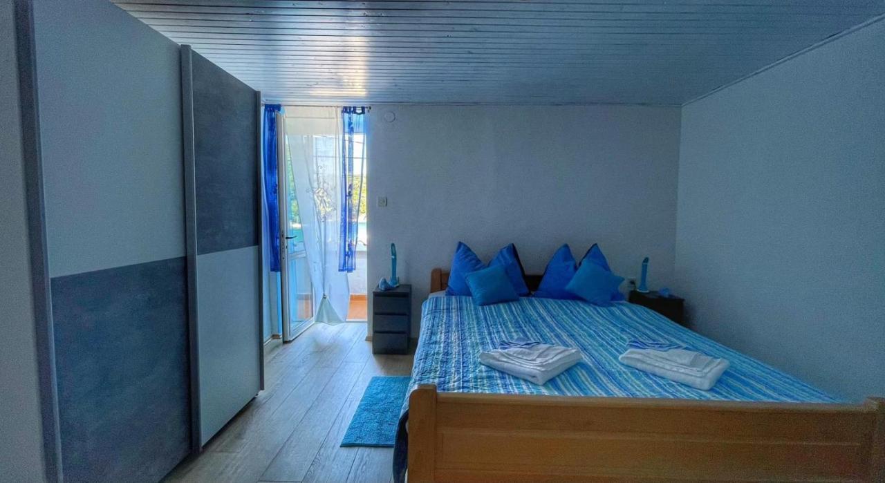 Guesthouse Porto เซรส ภายนอก รูปภาพ