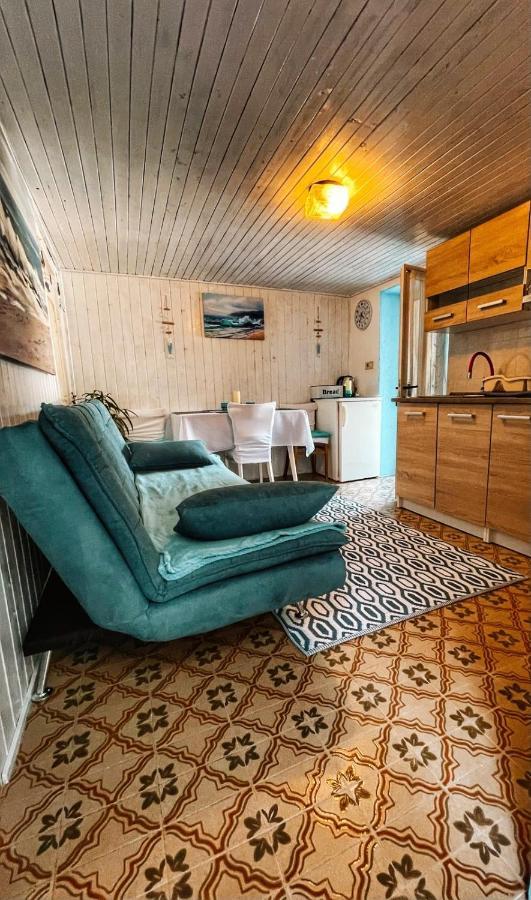 Guesthouse Porto เซรส ภายนอก รูปภาพ